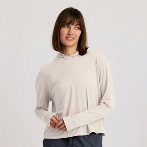 Women's Elevate Lightweight Hoodie